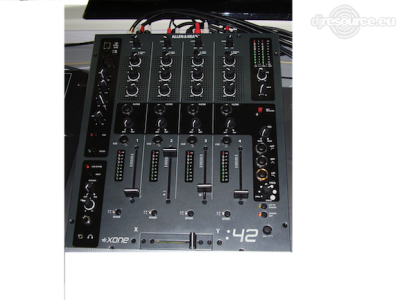Our MEMBERS can Enlarge : Xone 42 black